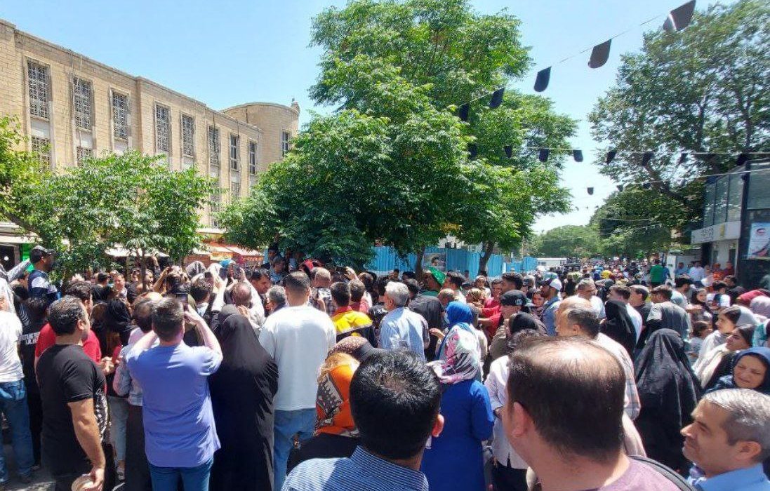 حضور سرزده دکتر محمود احمدی نژاد در بازار تهران